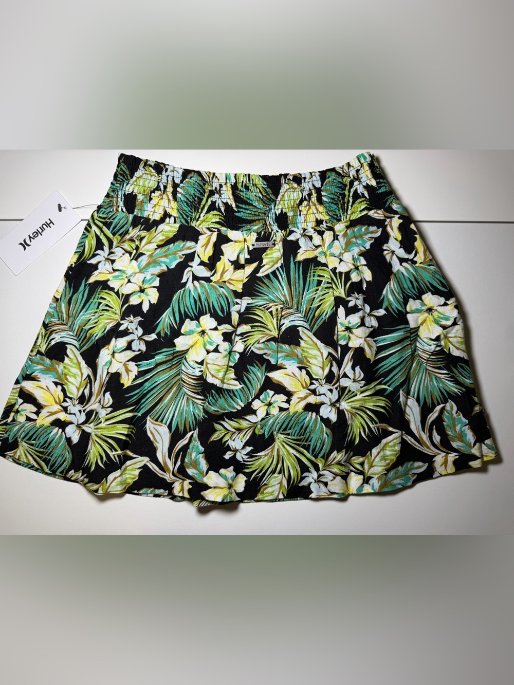NWT Hurley Tropical Floral Skater Mini Skirt Hawaiian Palm Coast Retails $50 - Picture 9 of 9